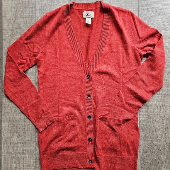 Levi's Cardigan - Picture 1 of 5